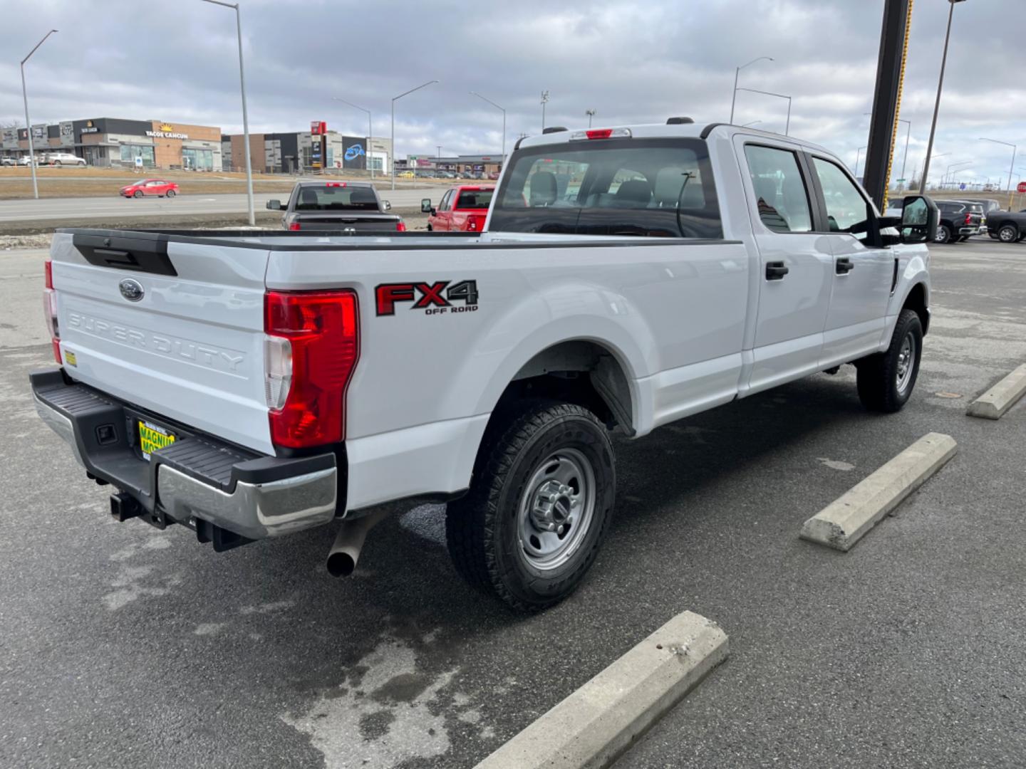 2021 WHITE FORD F-350 SUPER DUT XL (1FT8W3B60ME) with an 6.2L engine, Automatic transmission, located at 1960 Industrial Drive, Wasilla, 99654, (907) 274-2277, 61.573475, -149.400146 - Photo#4